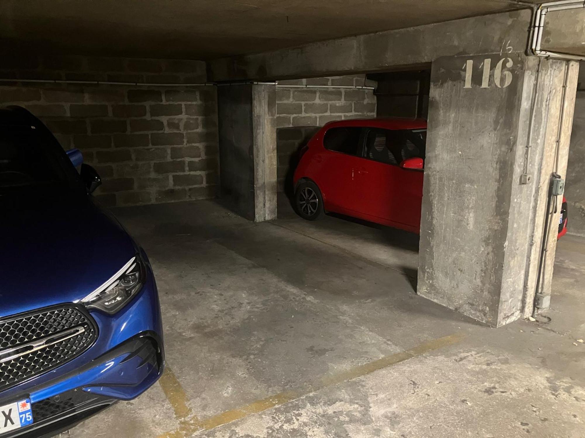 Loft 4-5 Personnes A Montmartre - Parking Prive Sur Reservation ปารีส ภายนอก รูปภาพ